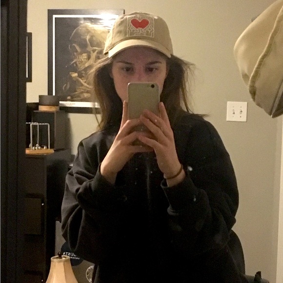 Meet your Posher, Sarah - Picture 1 of 1